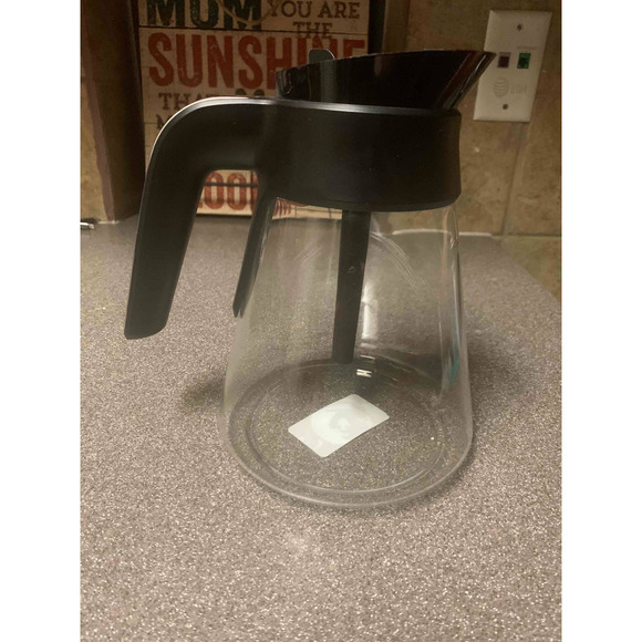 Official Ninja Coffee Carafe Replacement 43Oz Glass Carafe - Used - Picture 1 of 4